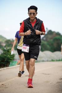 BIB: 8090
                            <button type="button" onclick="openModal(18895570)" class="btn btn-primary btn-sm float-right btn-popup" data-toggle="modal" data-target=".modal-high-quality">
                        <i class="fas fa-shopping-cart"></i> Add to Cart
                    </button>
                                            <button type="button" onclick="isThisMe(18895570, true)" class="btn btn-success btn-sm float-right btn-popup btn-isme hidden" data-toggle="tooltip" data-placement="bottom" title="นี่คือรูปของคุณใช่ไหม คลิกที่นี่เพื่อเอาเข้าอัลบั้ม">
                        <i class="fas fa-plus"></i> Add to album
                    </button>
                    <button type="button" onclick="isThisMe(18895570, false)" class="btn btn-warning btn-sm float-right btn-popup btn-isnotme hidden">
                        <i class="fas fa-ban"></i> Remove from album
                    </button>